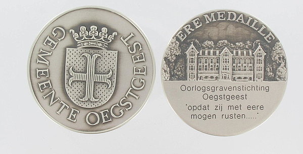 Oegstgeester Erepenning zoals in 2014 uitgereikt aan het Bestuur Oorlogsgravenstichting Oegstgeest.